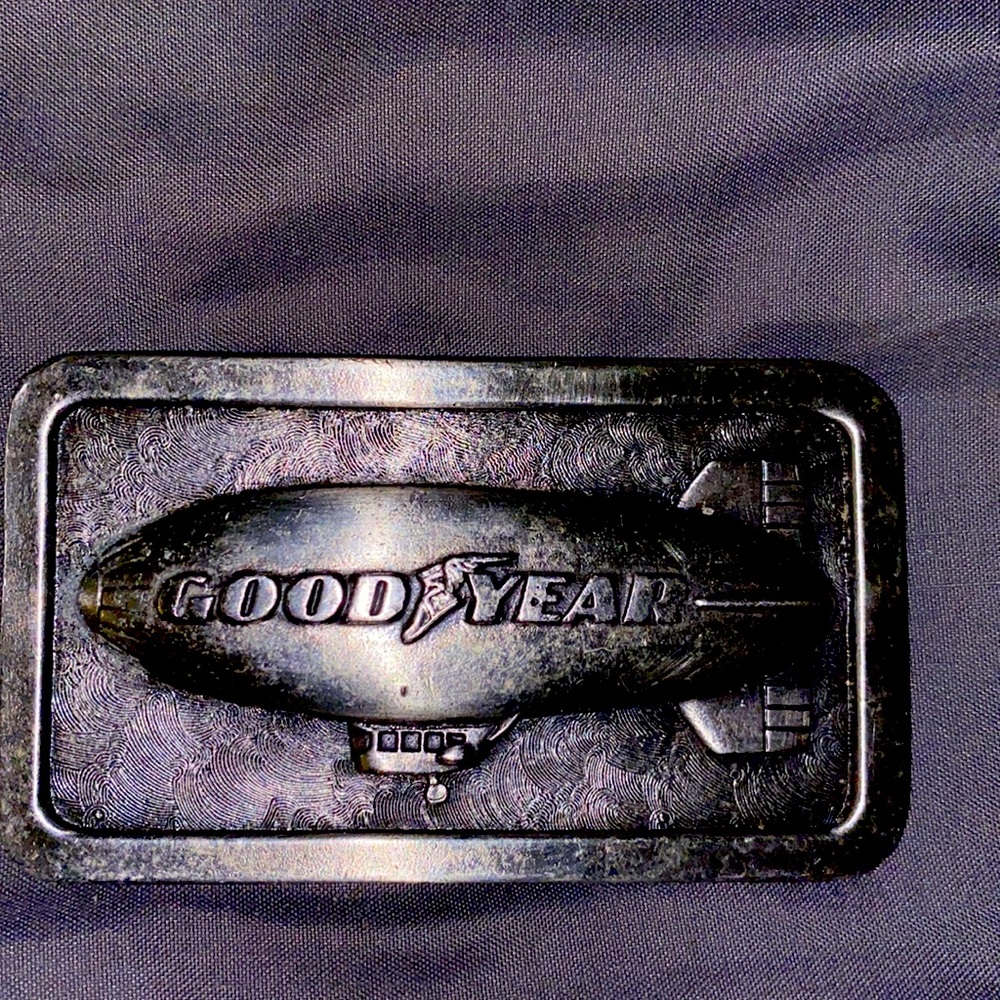 1974 GOODYEAR TIRE & RUBBER COMPANY vintage advertising belt buckle